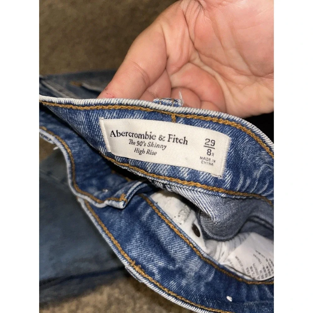 Abercrombie‎ Fitch The 90s Skinny High Rise Distressed Jeans Womens Size 29/8